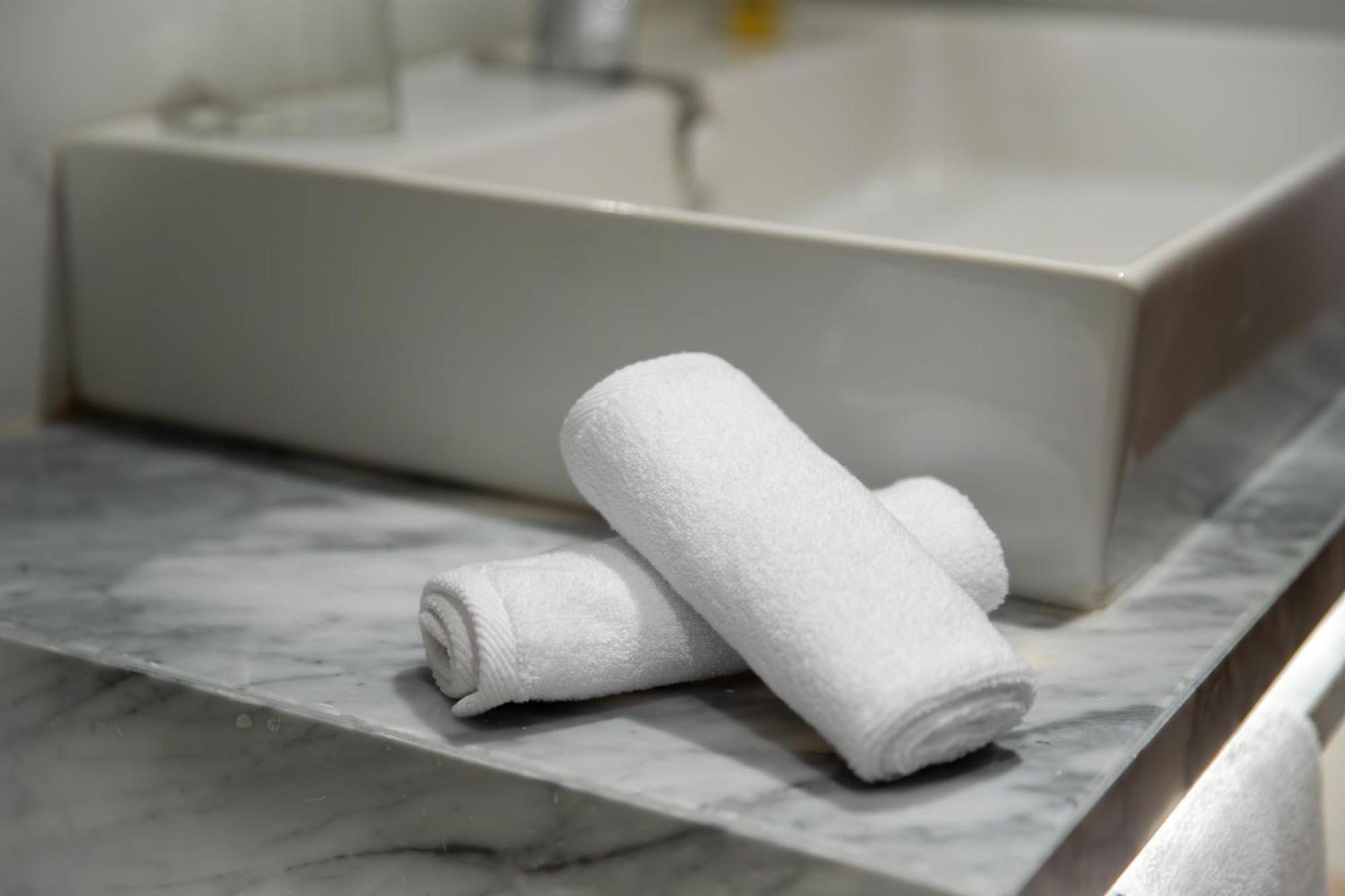 Dominium Palace อกาดีร์ ภายนอก รูปภาพ A rolled hand towel