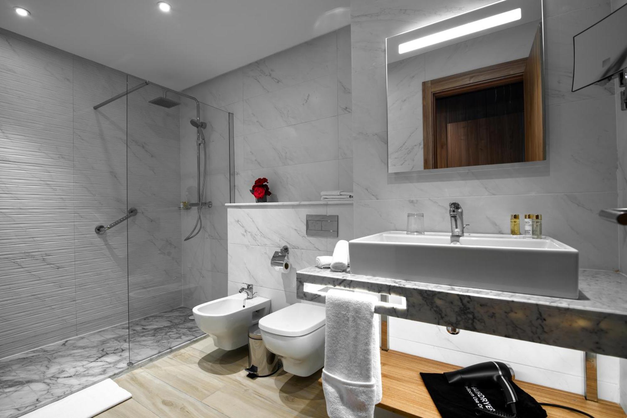 Dominium Palace อกาดีร์ ภายนอก รูปภาพ Bathroom