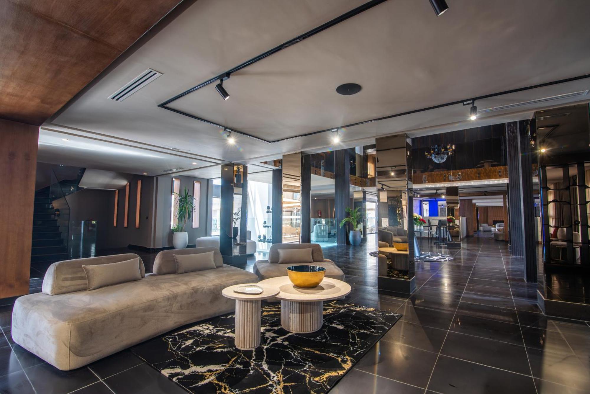 Dominium Palace อกาดีร์ ภายนอก รูปภาพ The lobby of the hotel