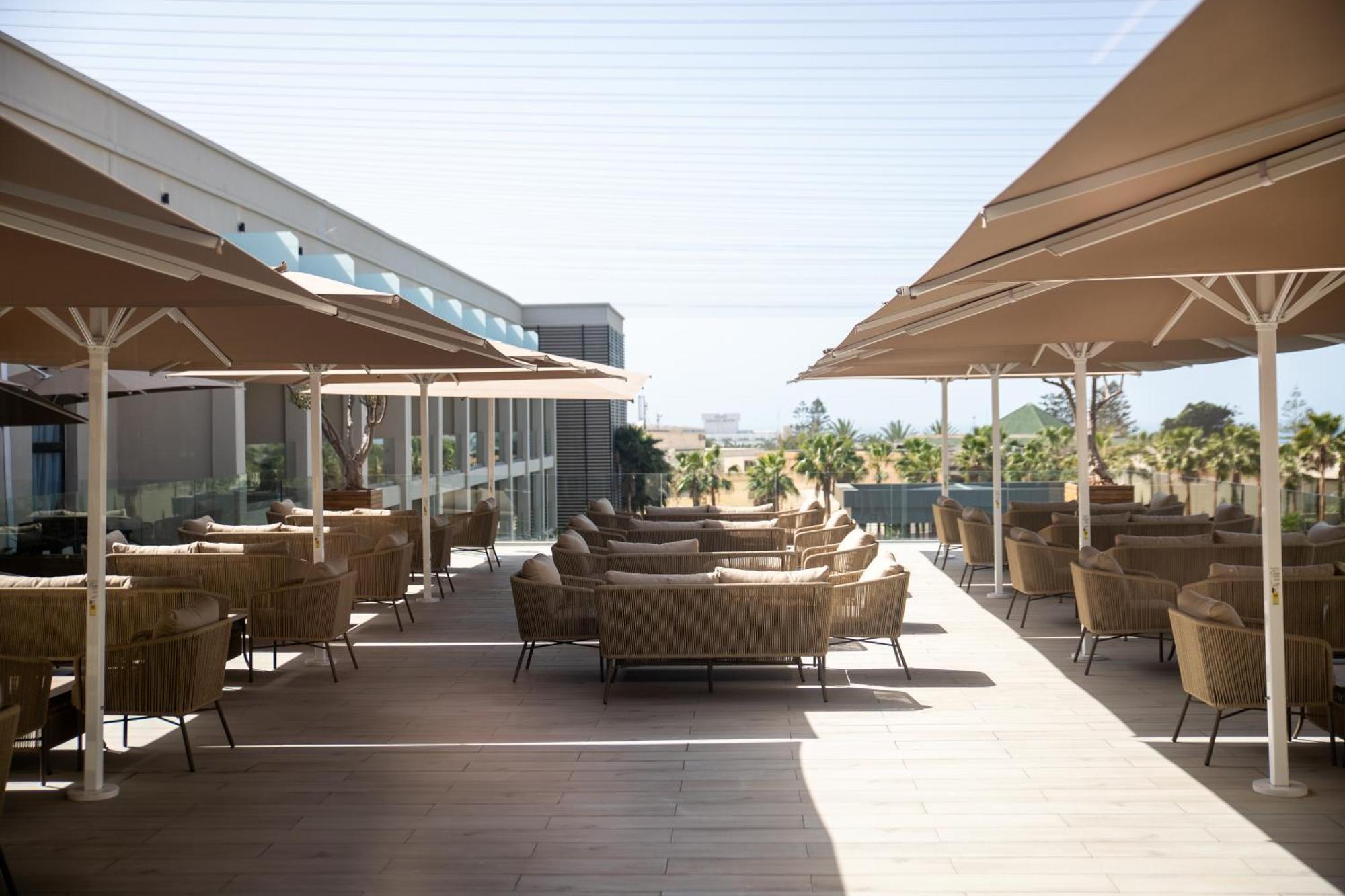Dominium Palace อกาดีร์ ภายนอก รูปภาพ The Sky Bar
